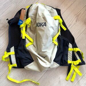 NWT Hoka Hike Pack 13L